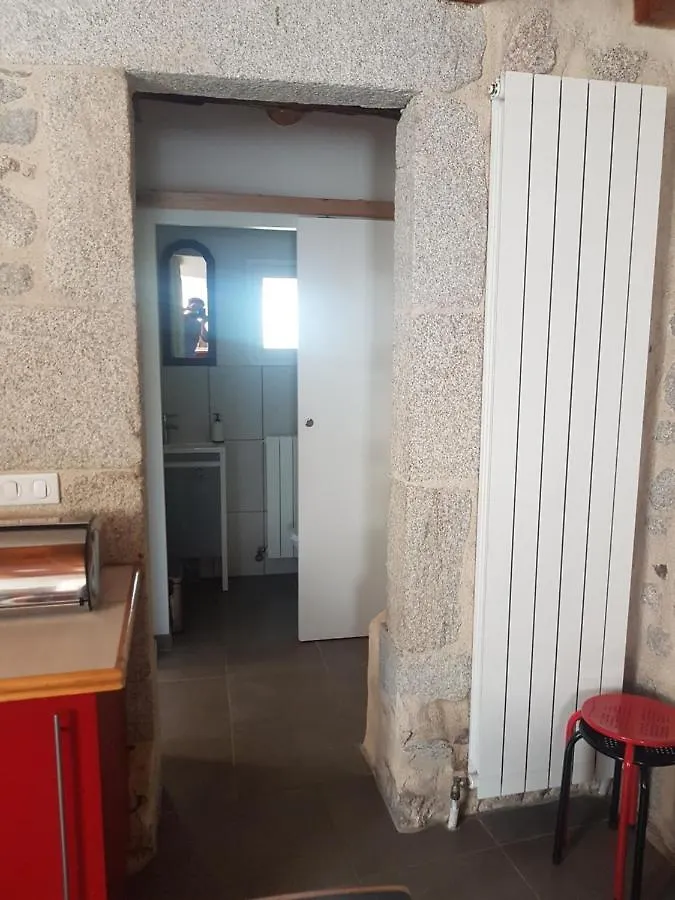 gite a la campagne Noailhac  Hébergement de vacances