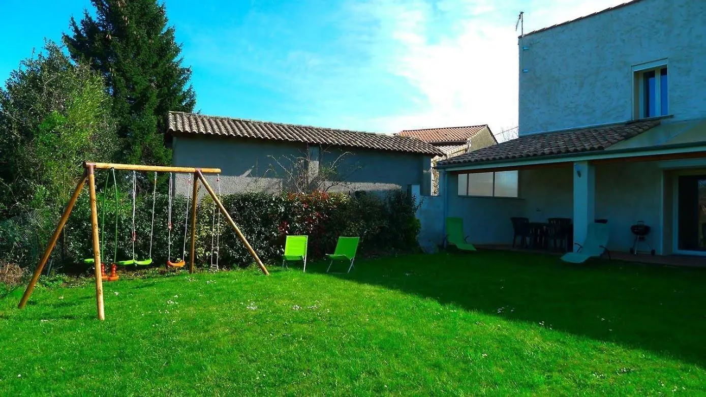 gite a la campagne Noailhac  France